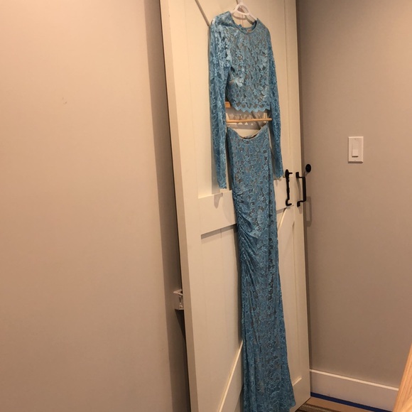 Rubber ducky blue lace mermaid two piece dress - Picture 5 of 11